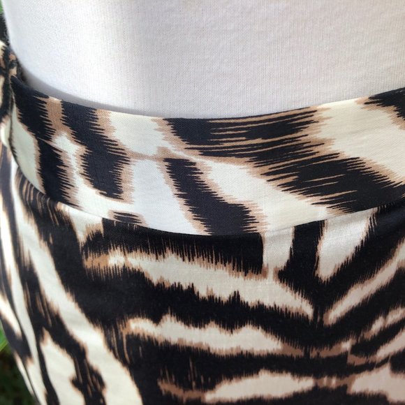Ann Taylor Animal Print Skirt - Picture 4 of 9